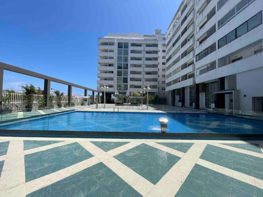 Royale Duplexe Pleine Centre Tanger Daire Dış mekan fotoğraf