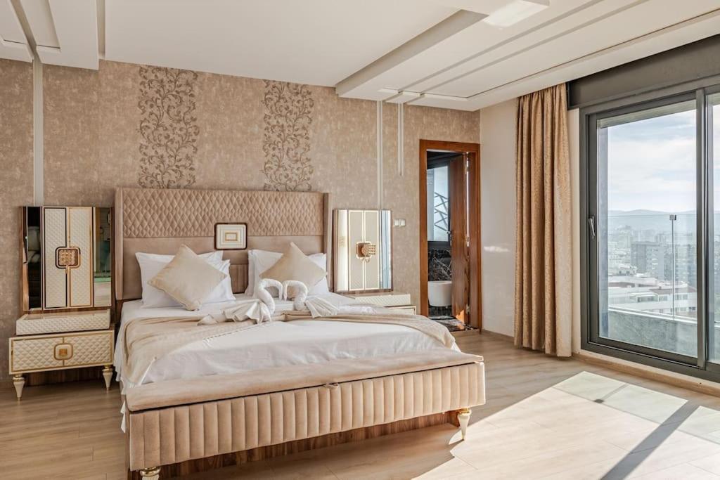 Royale Duplexe Pleine Centre Tanger Daire Dış mekan fotoğraf
